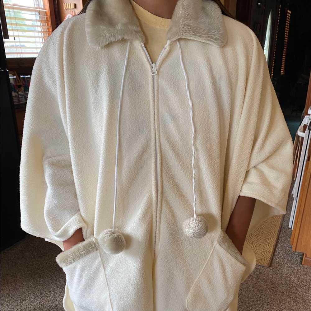 Winter Poncho~sooo soft! One Size fits all!